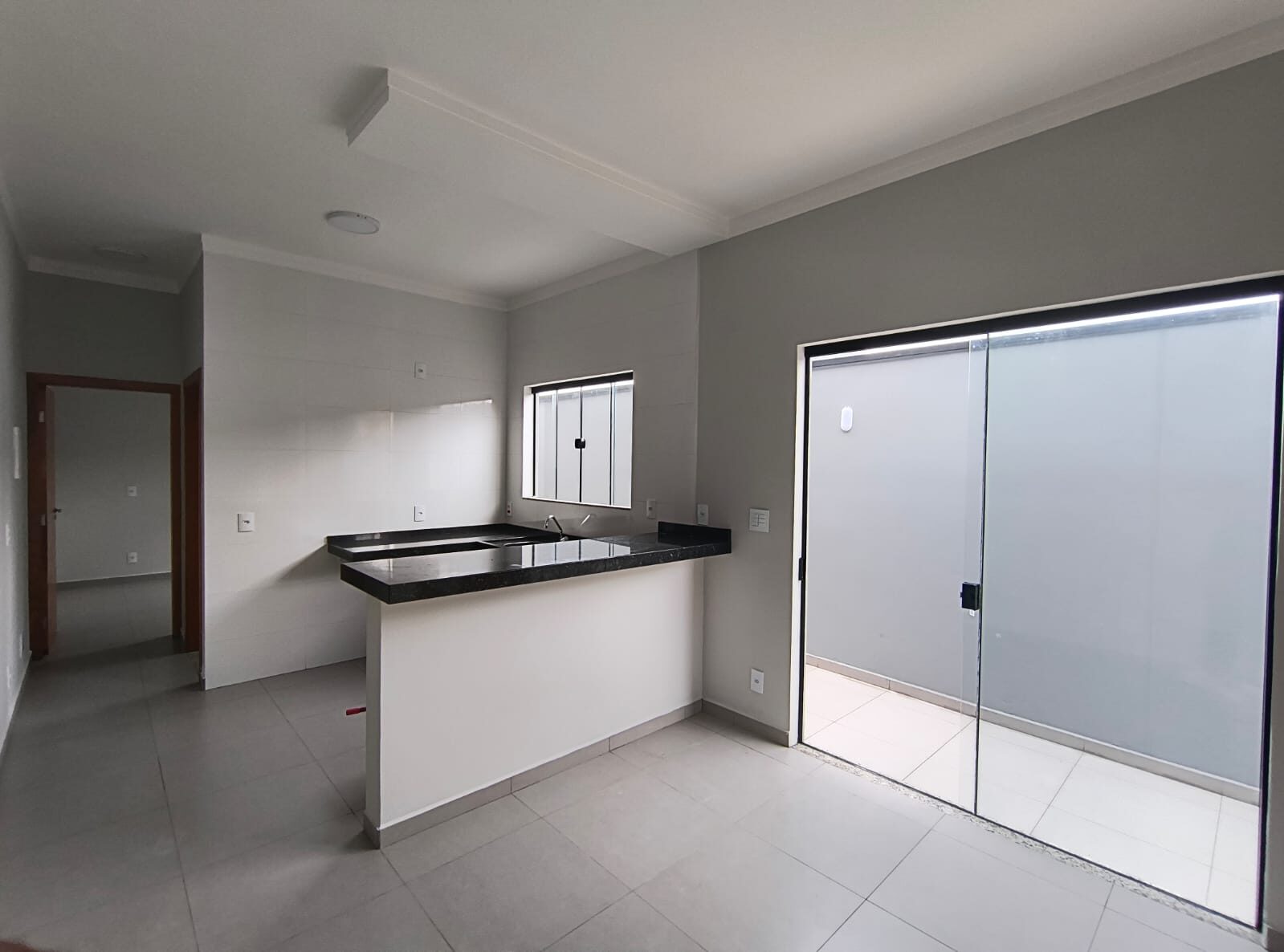 Foto 5 de Casa com terreno de 100 m² em Santa Terezinha