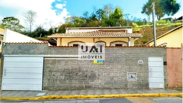 Casa de quatro quartos na Estiva, Itajubá-MG