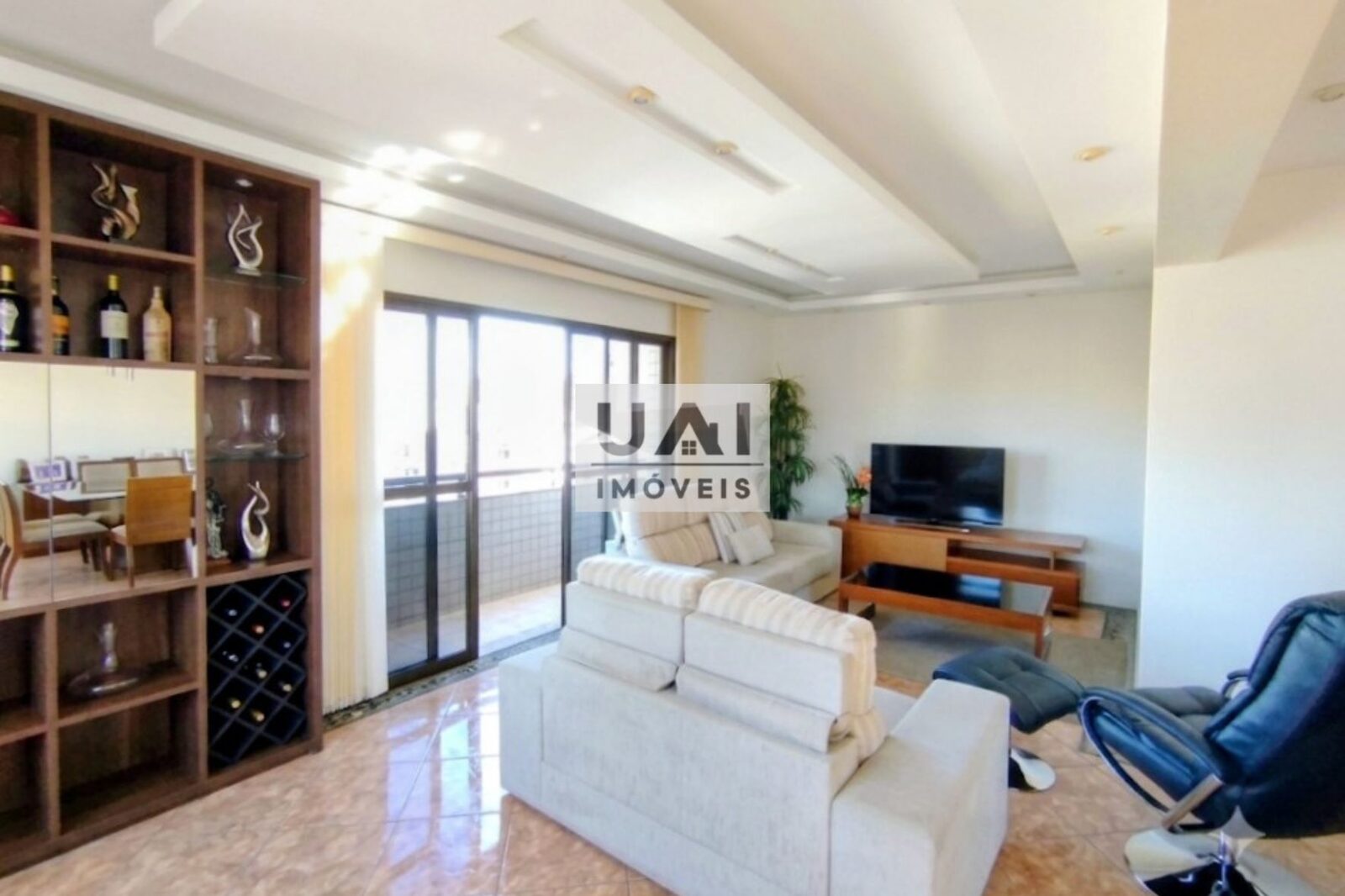 Foto 4 de Apartamento de 278 m² na Praça Theodomiro Santiago, Itajubá