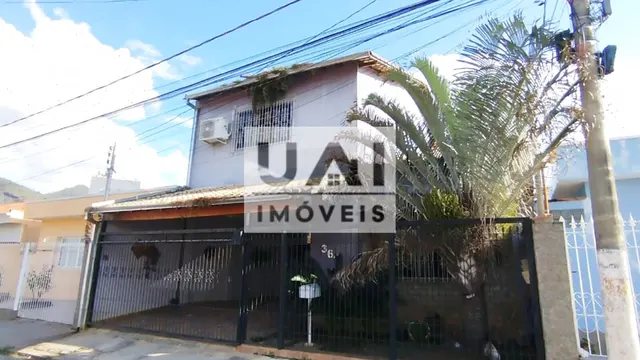 Foto 1 de Sobrado com 4 quartos na Medicina, Itajubá-MG