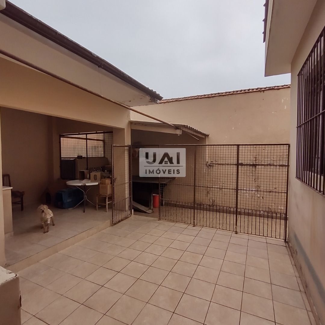 Foto 2 de Casa de 4 quartos com terreno de 467,5 m² em São Vicente