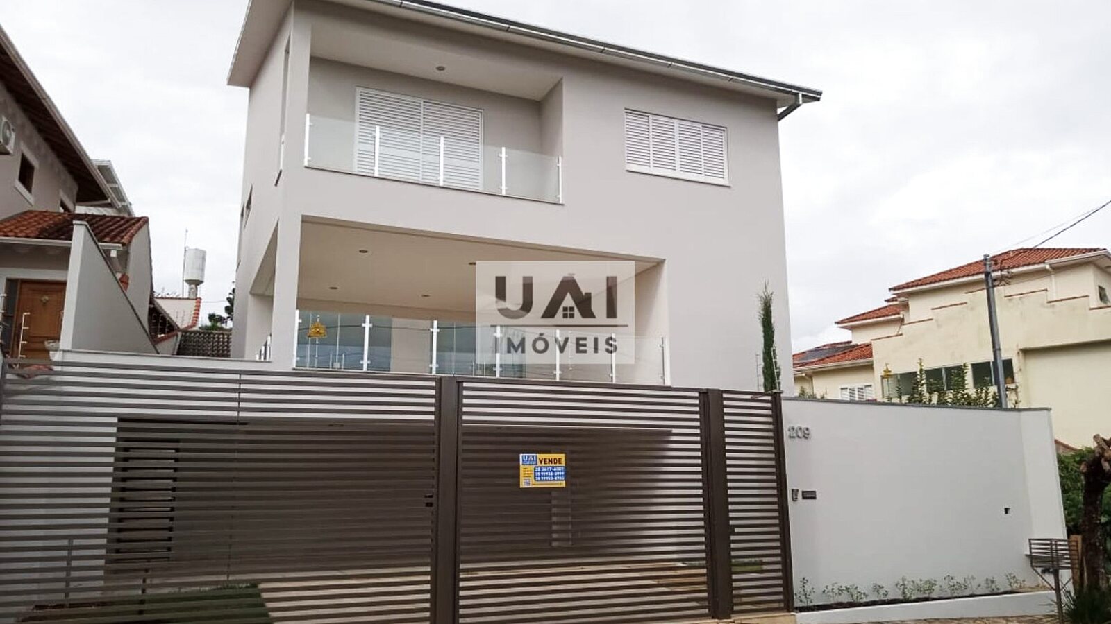 Casa com 4 suítes no Pinheirinho, Itajubá-MG