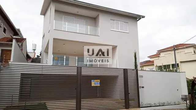 Casa com 4 suítes no Pinheirinho, Itajubá-MG