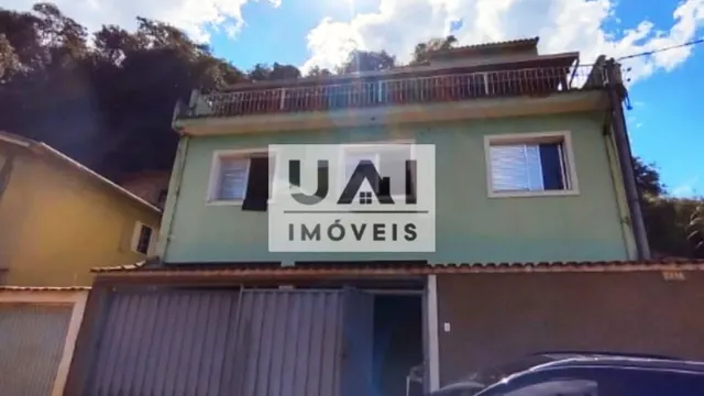 Sobrado de quatro pavimentos no Cantagalo, Itajubá-MG