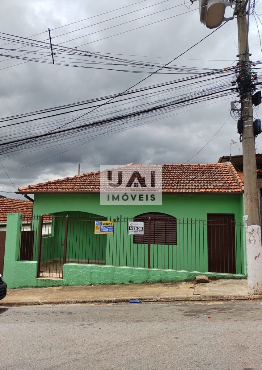 Foto 6 de Sobrado em terreno de 200 m² na Estiva, Itajubá-MG