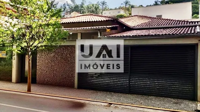 Foto 1 de Casa com área gourmet no Centro, Itajubá-MG