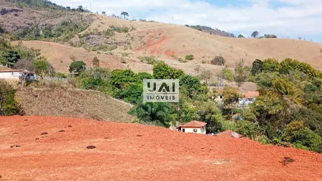 Terreno de 16.500 m² em Anhumas, Itajubá-MG