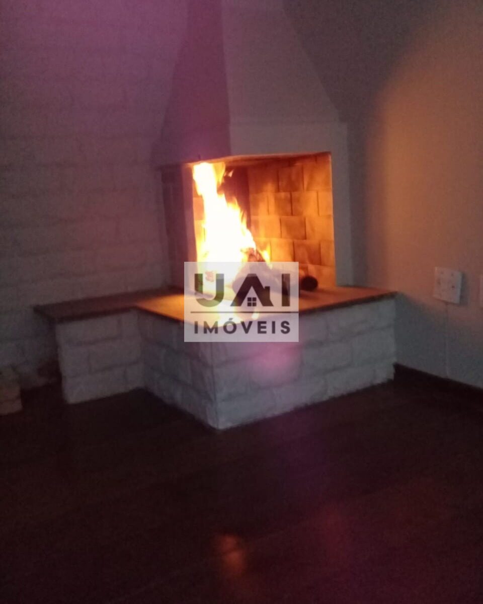 Foto 2 de Apartamento de 127 m² na Avenida, Itajubá-MG