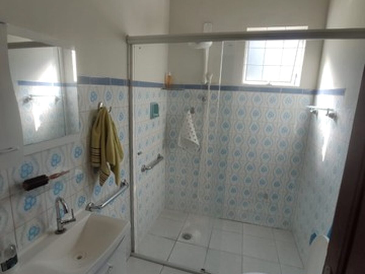 Foto 5 de Casa de 5 quartos no Morro Chic