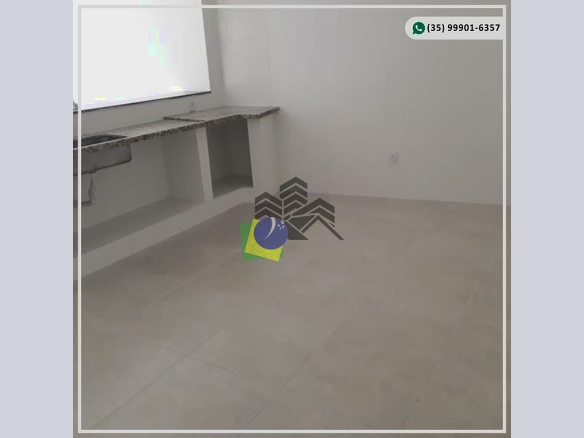 Foto 2 de Casa de quatro quartos e três vagas