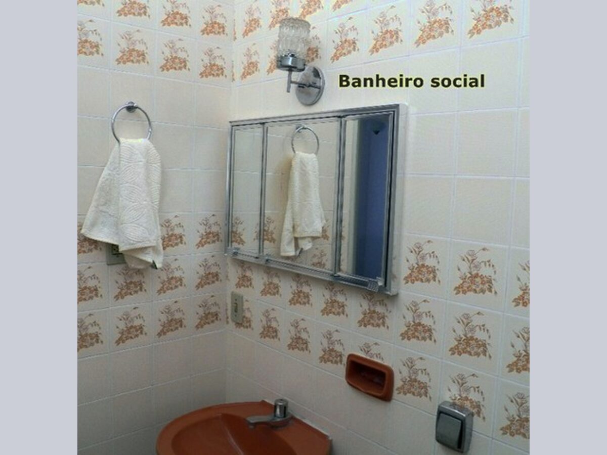 Foto 8 de Casa com jardim no Morro Chic