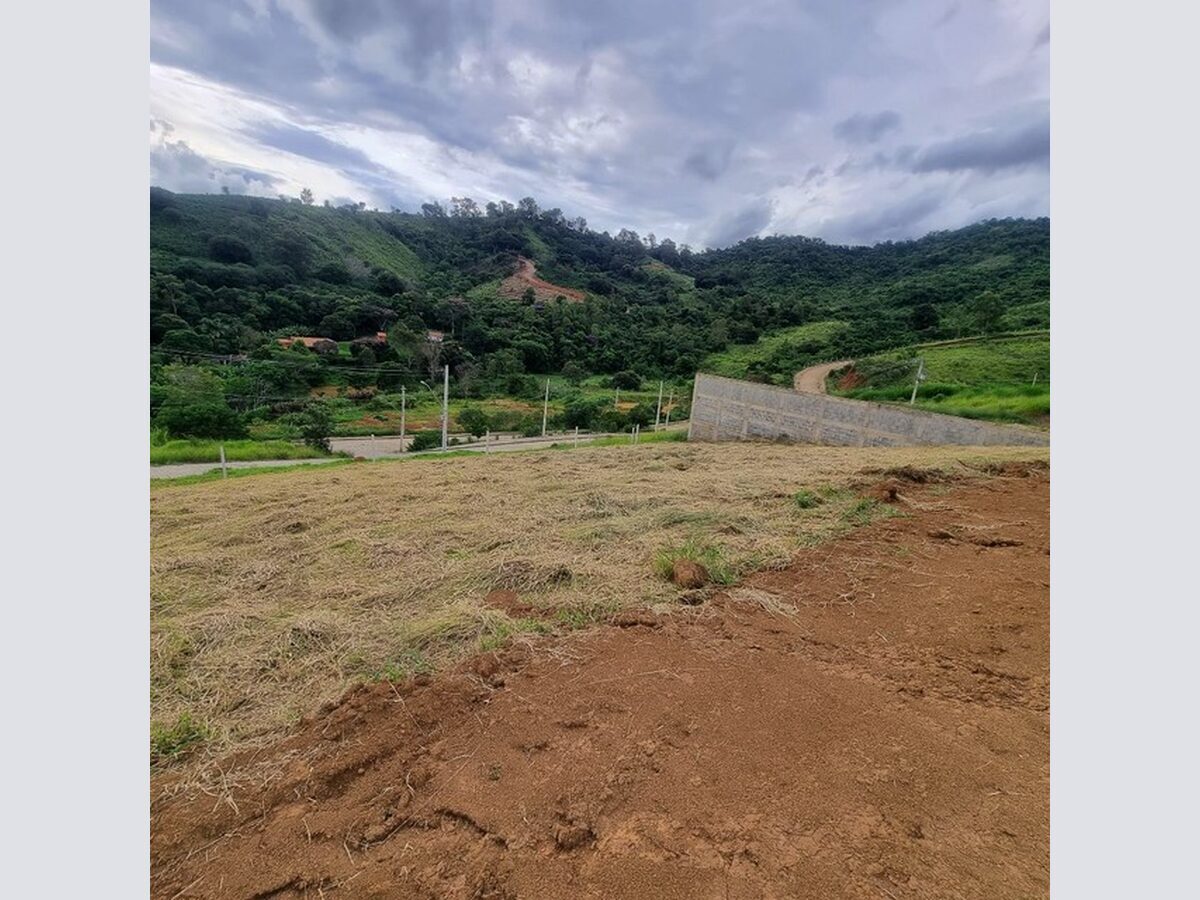 Foto 3 de Lote de 812 m² em Nossa Senhora da Agonia