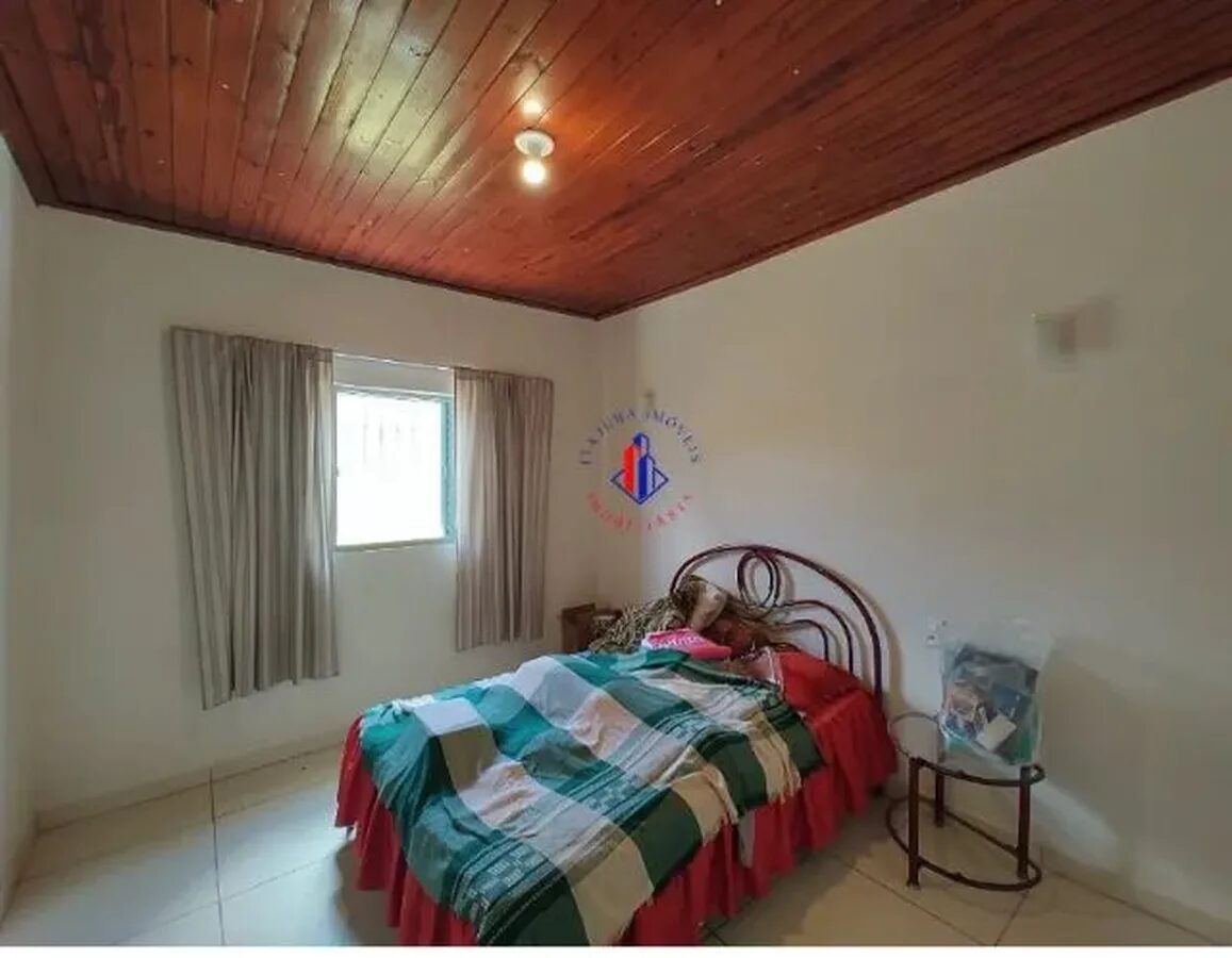Foto 2 de Casa de esquina em São Vicente