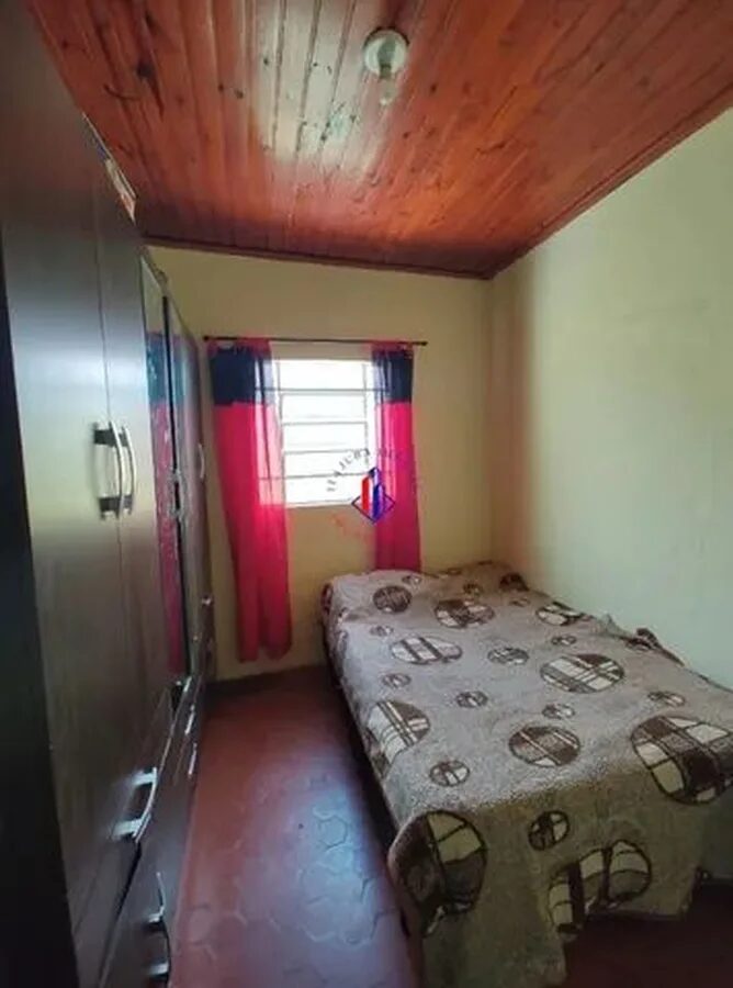 Foto 3 de Casa de esquina em São Vicente