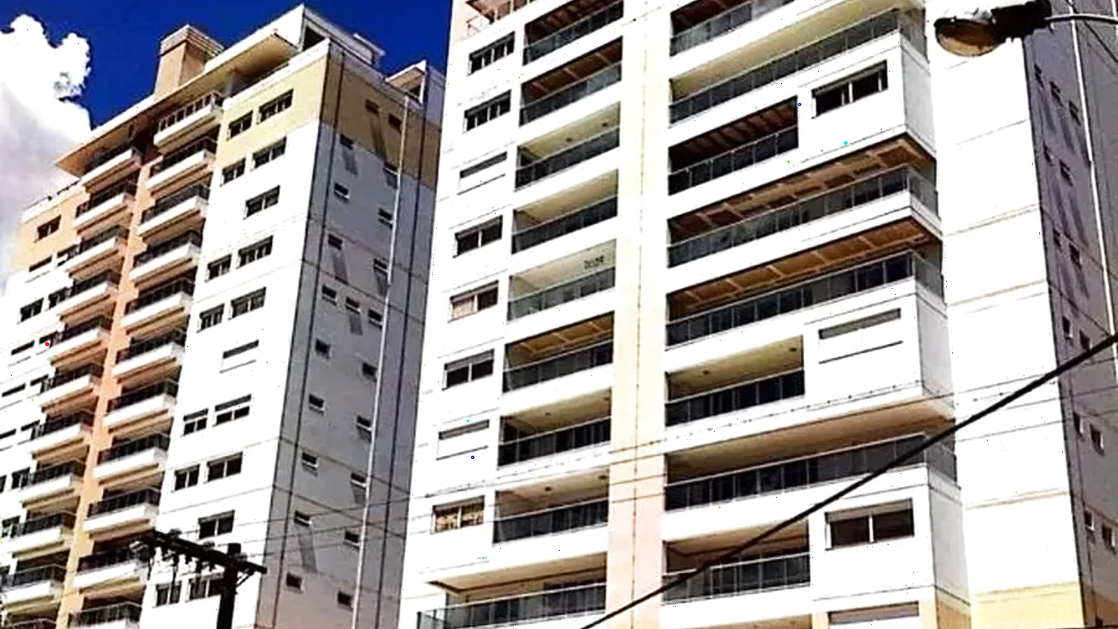 Apartamento de 200 m² para alugar no bairro Pinheirinho