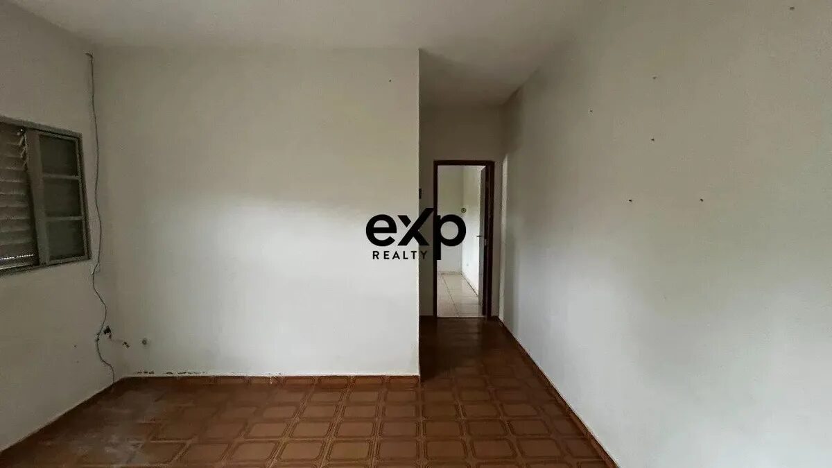 Foto 2 de Casa com terreno de 240 m² em Nossa Senhora de Fátima