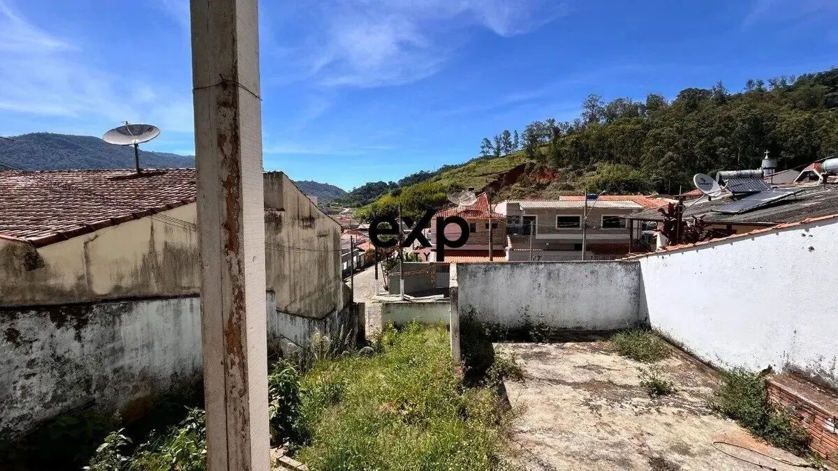 Foto 7 de Casa com terreno de 240 m² em Nossa Senhora de Fátima
