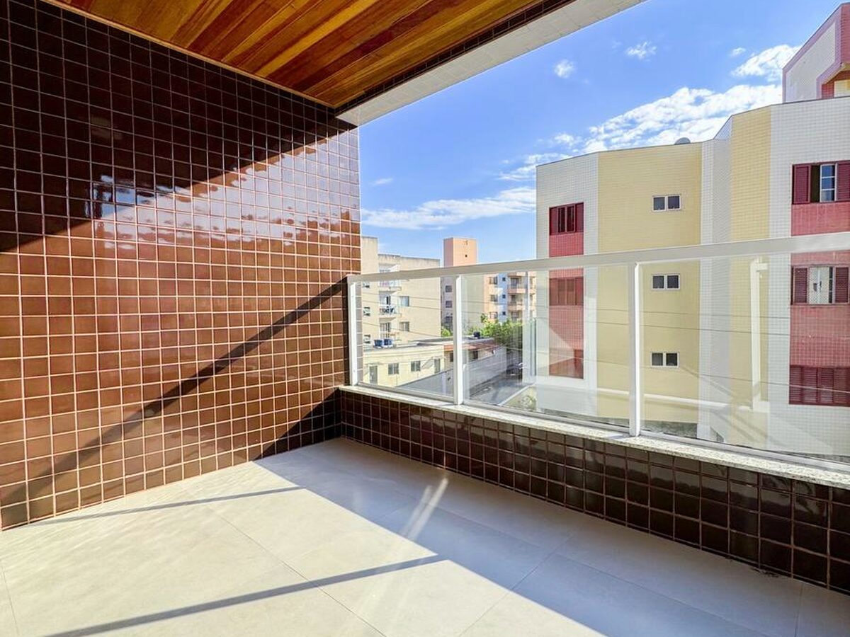 Foto 2 de Apartamento de três quartos com varanda gourmet