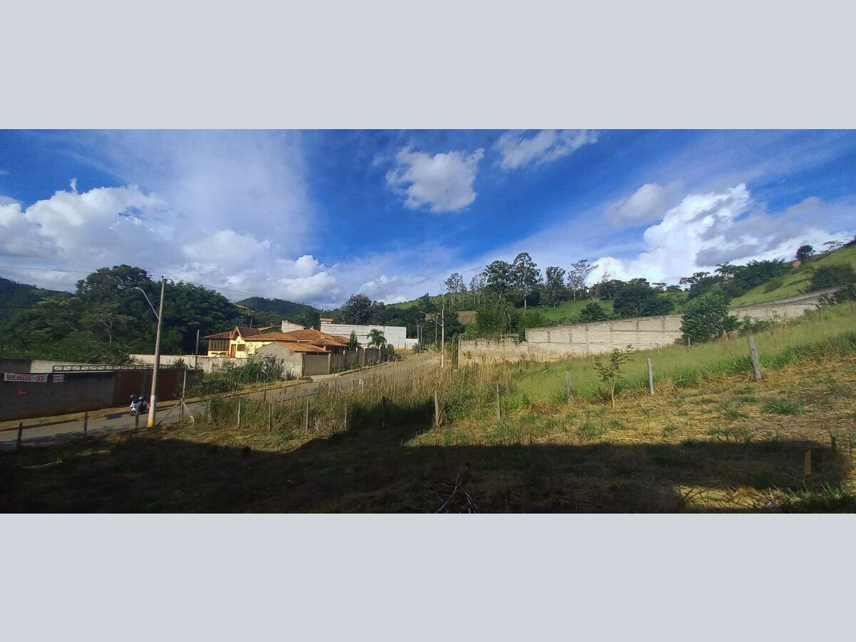 Foto 5 de Lote com vista aberta no Pinheirinho