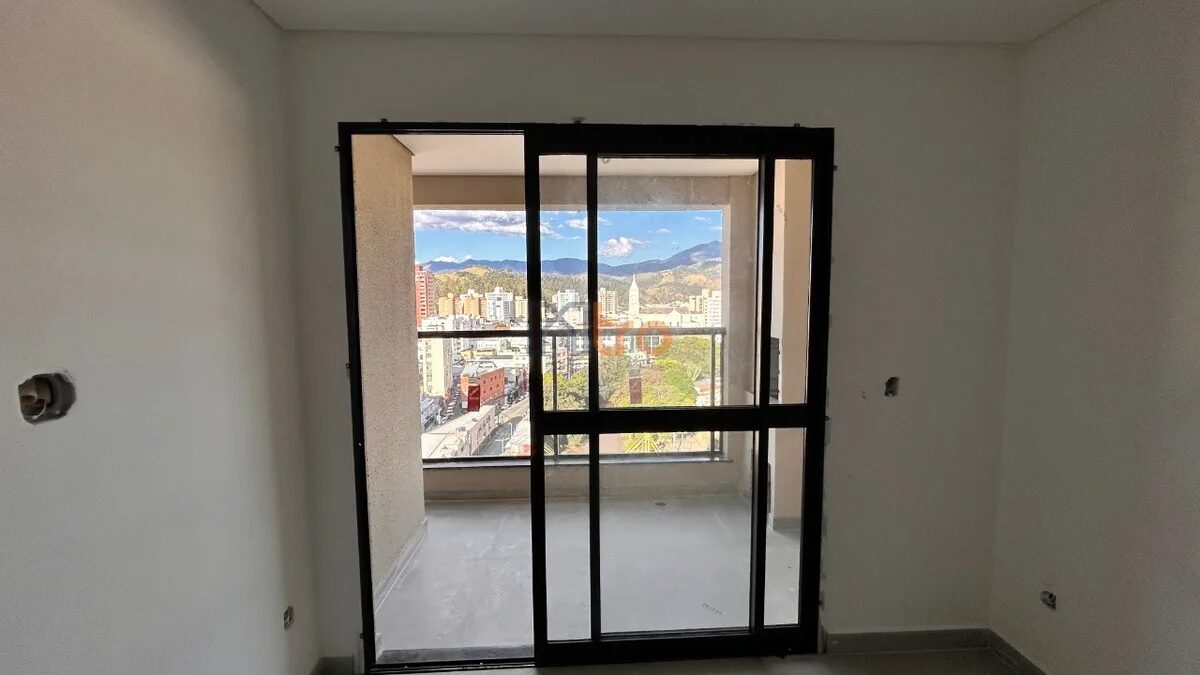 Foto 7 de Apartamento de 3 quartos no Centro
