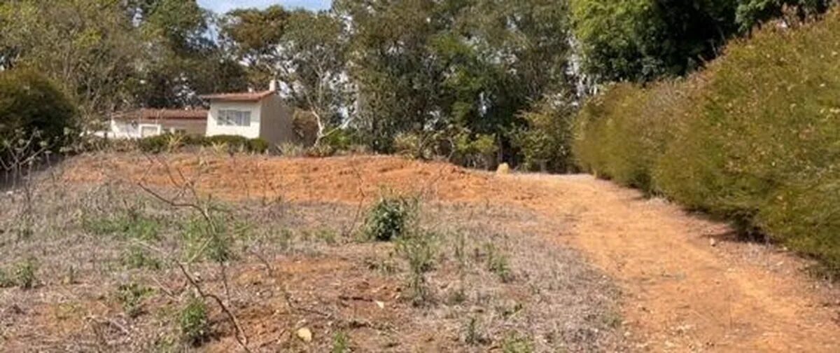 Foto 2 de Terreno com área ampla em Itajubá