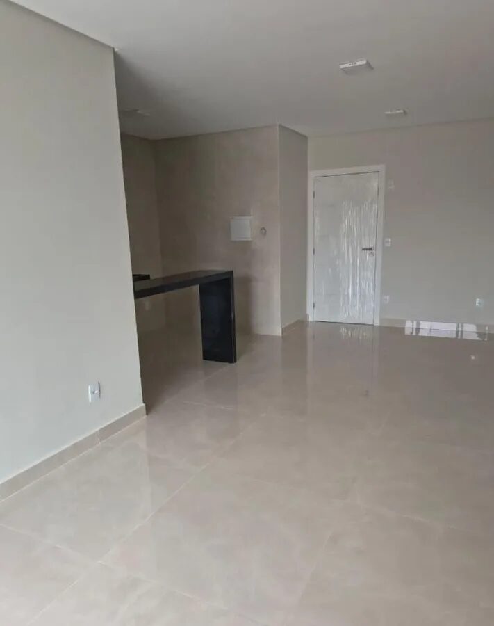 Foto 3 de Apartamento de dois quartos e duas vagas