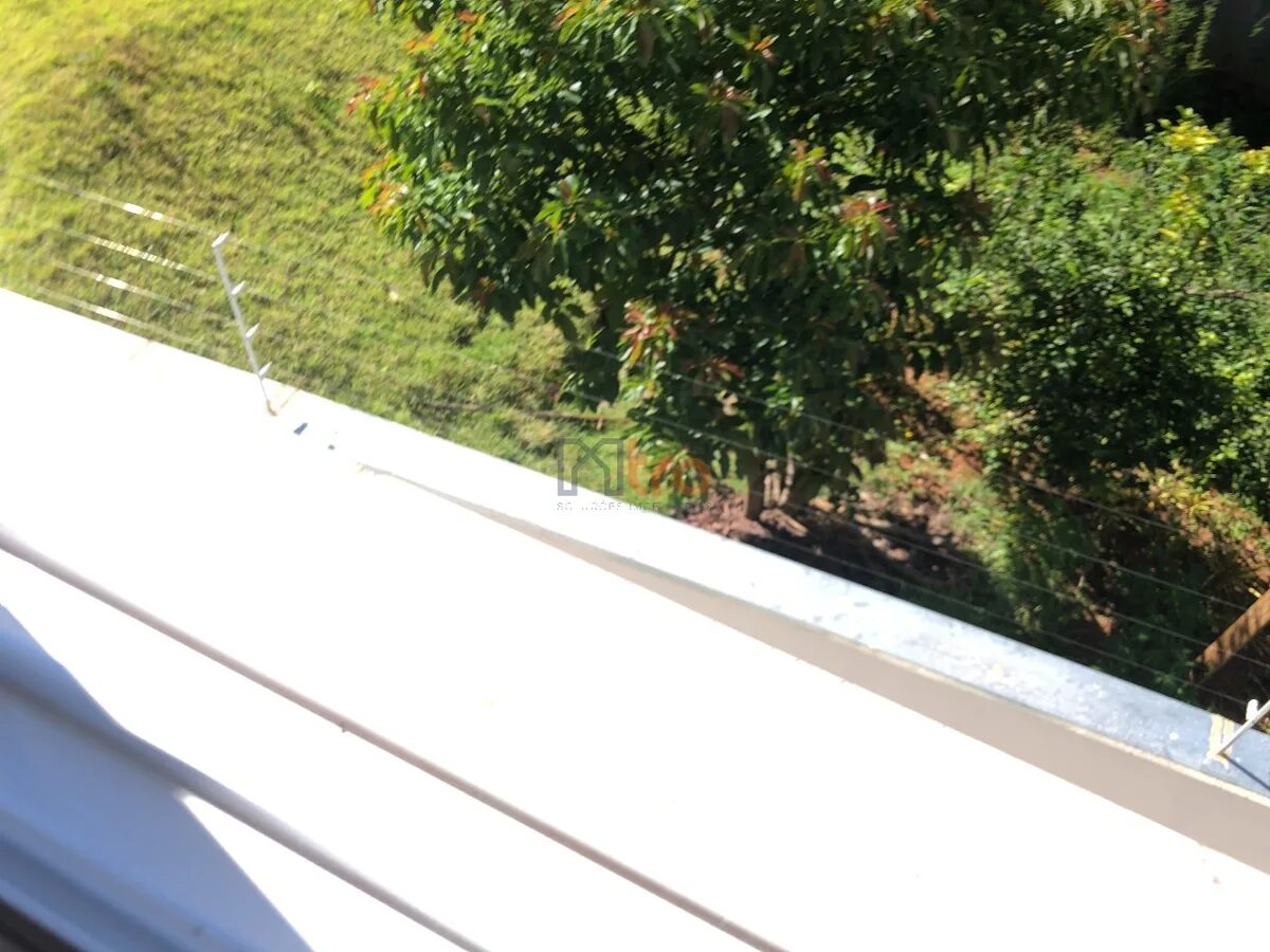 Foto 2 de Lote em rua residencial do Pinheirinho