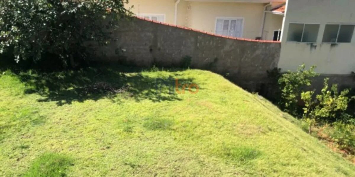 Foto 3 de Lote em rua residencial do Pinheirinho