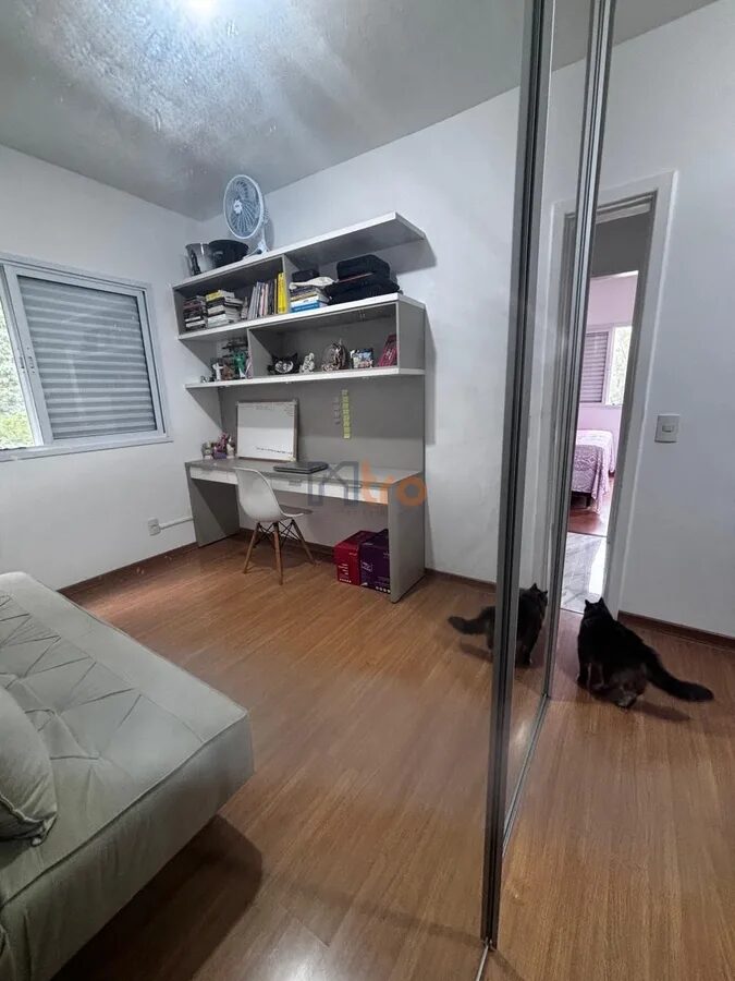 Foto 3 de Apartamento no Bosque dos Eucaliptos