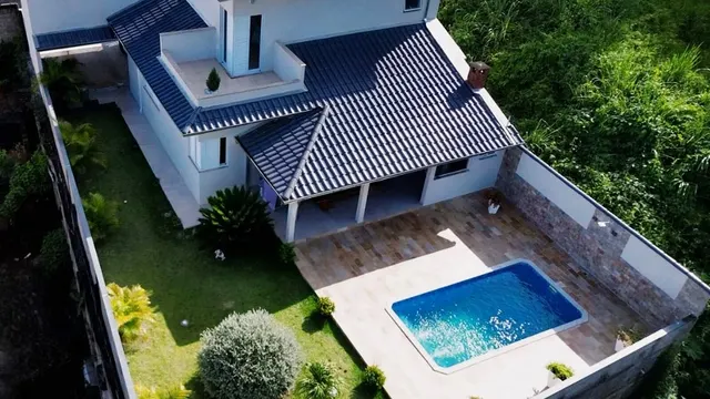 Casa no Pinheirinho