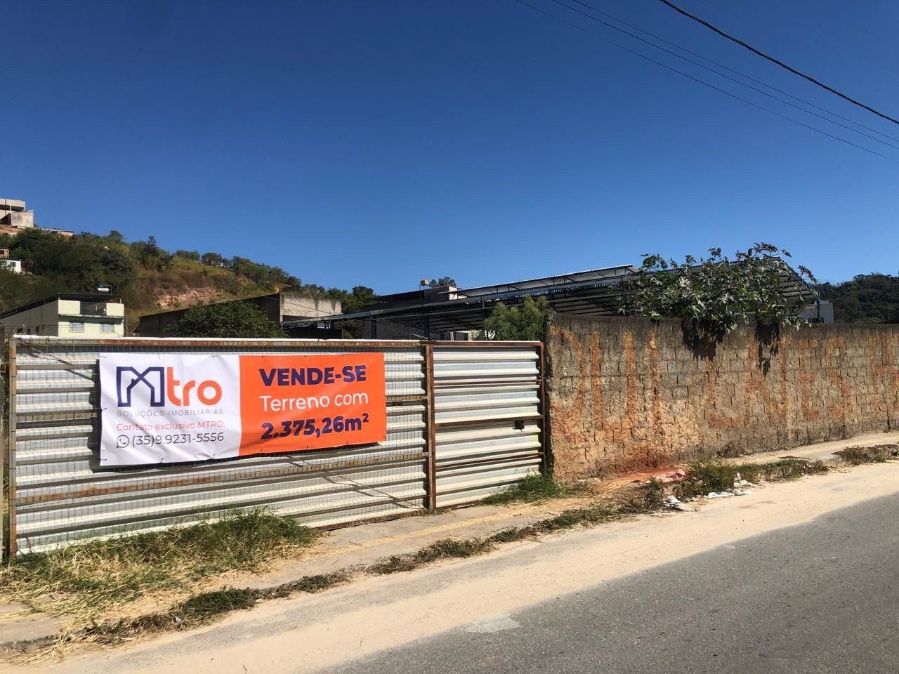 Foto 2 de Terreno de 2.375,26 m² no Santo Antônio