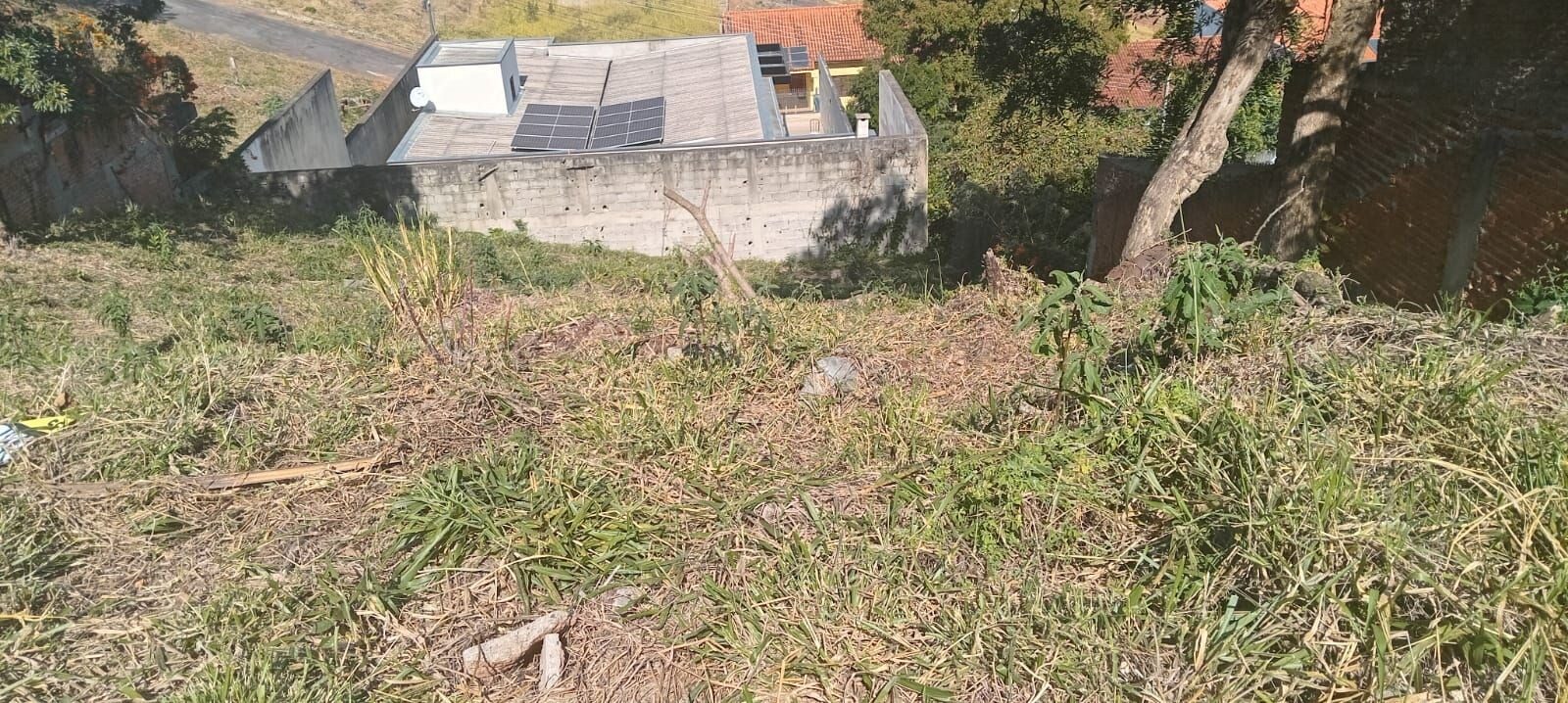Foto 3 de Terreno de 421,20 m² no Morro Chic