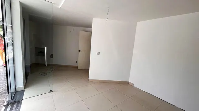 Foto 1 de Ponto comercial de 100 m² em CENTRO para alugar