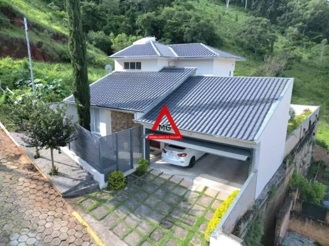 Foto 4 de Casa de 365 m² em CASA COM 3 QUARTOS