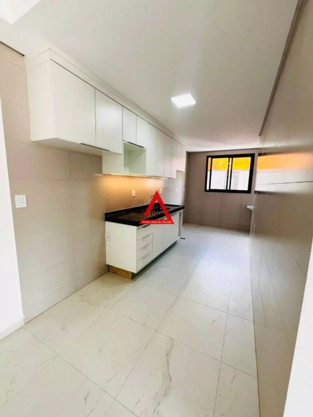 Foto 4 de Apartamento de 74 m² em Varginha