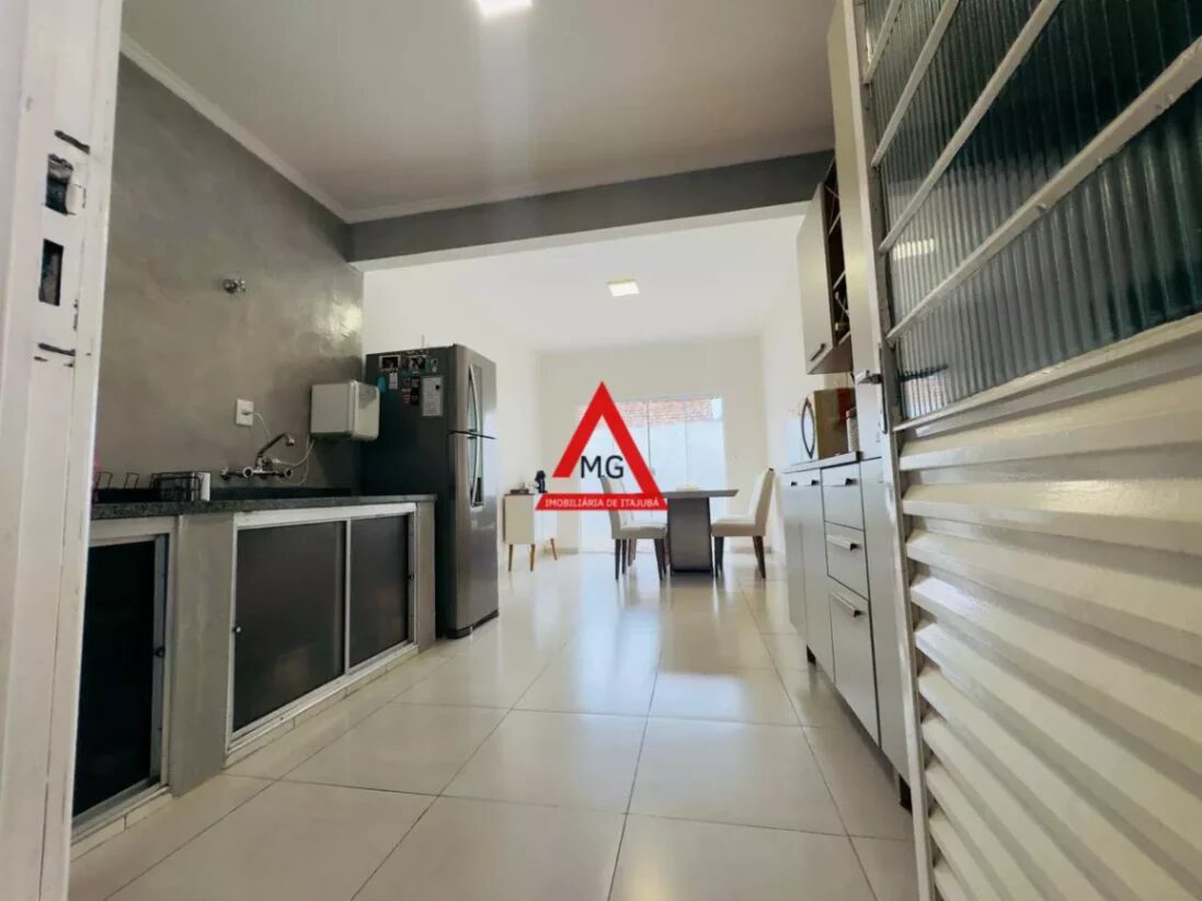 Foto 2 de Casa de 318 m² em Varginha