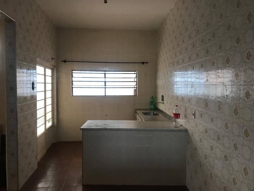 Foto 6 de Casa de 198 m² em Avenida