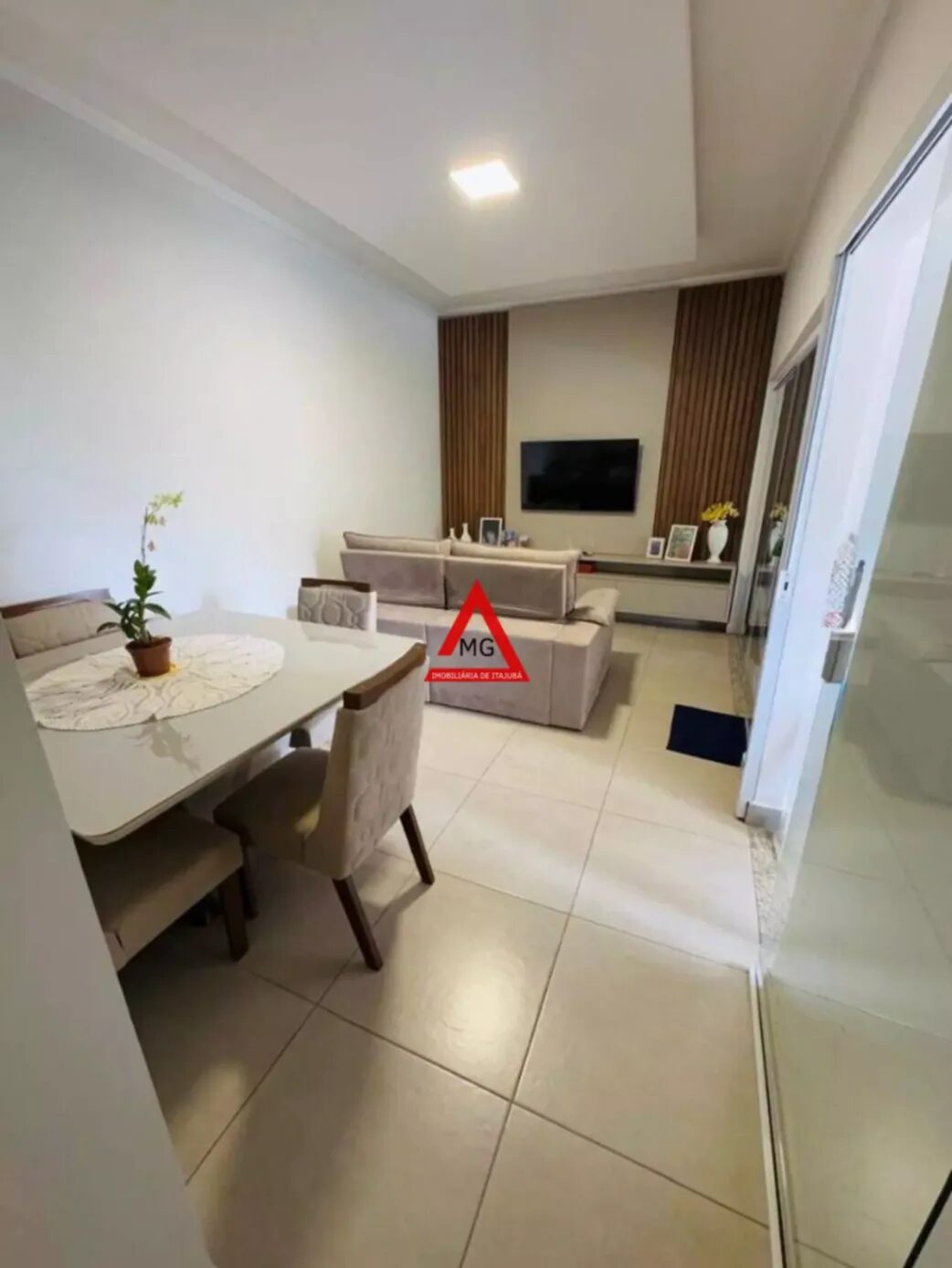 Foto 2 de Casa de 114 m² em sendo uma suíte com planejado