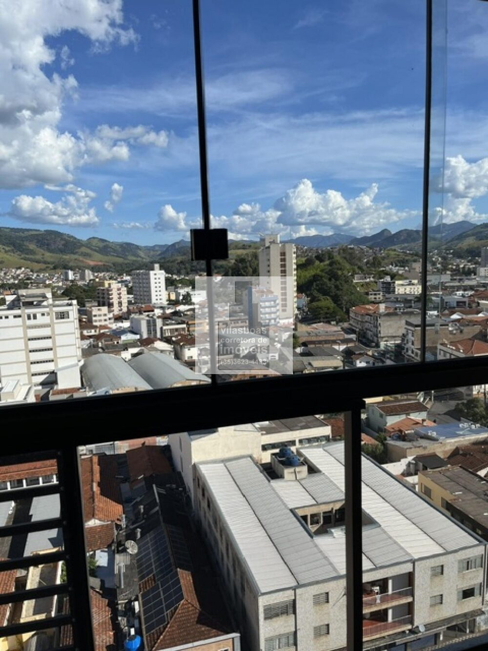 Foto 4 de Apartamento de 125.56 m² em Centro