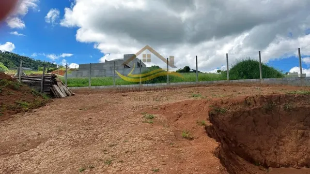 Foto 1 de Terreno de 791 m² em Pinheirinho