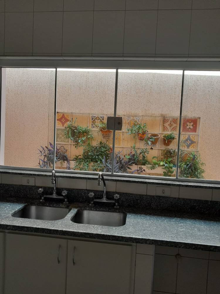 Foto 6 de Casa de 429 m² em Pinheirinho