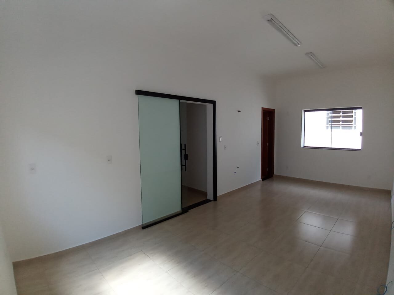 Foto 4 de Ponto comercial de 126 m² em CENTRO para alugar