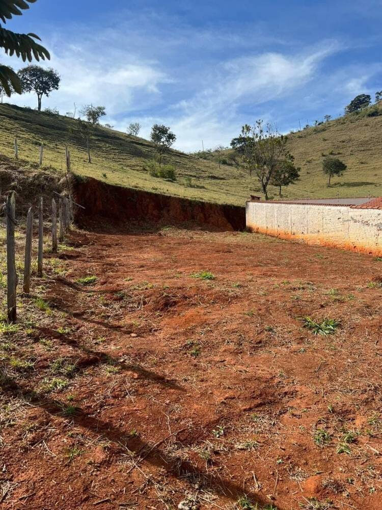 Foto 3 de Terreno de 396 m² em Jardim Bela Vista