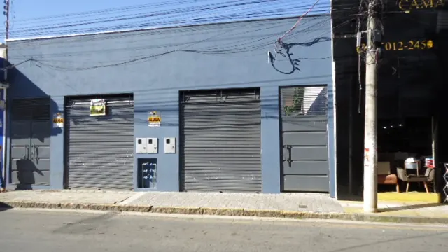 Ponto comercial de 24.5 m² em São Vicente para alugar
