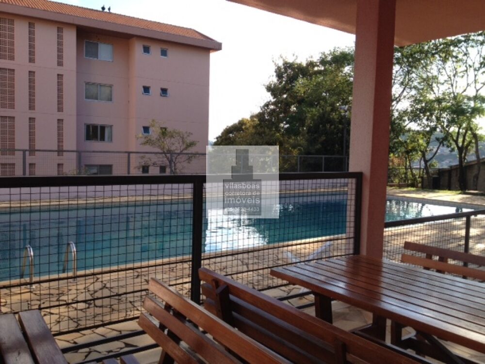 Foto 3 de Apartamento de 88 m² em Morro Chic