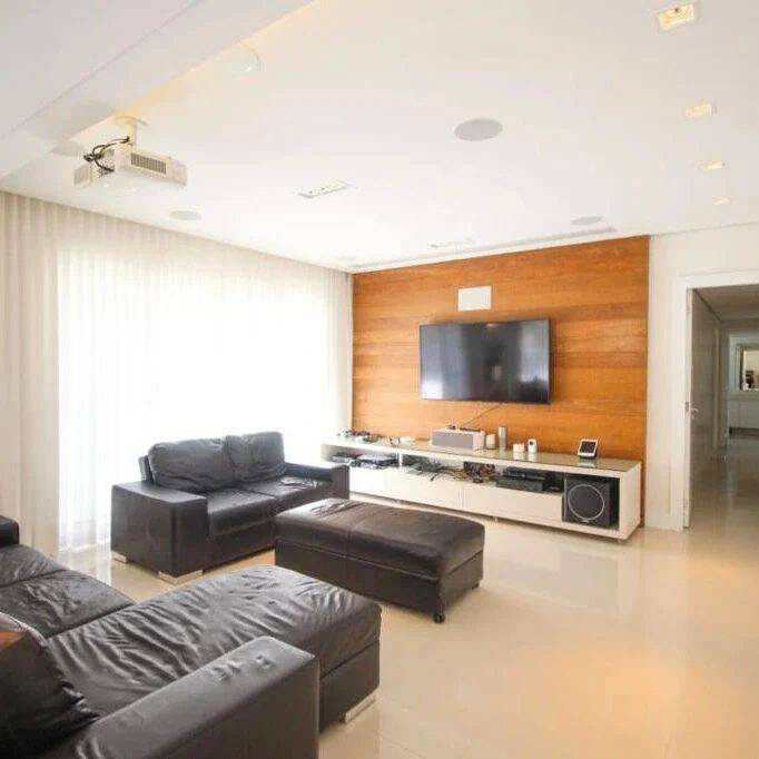 Foto 6 de Apartamento de 370 m² em Pinheirinho