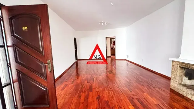 Casa de 360 m² em CASA TERREA COM 3 QUARTOS