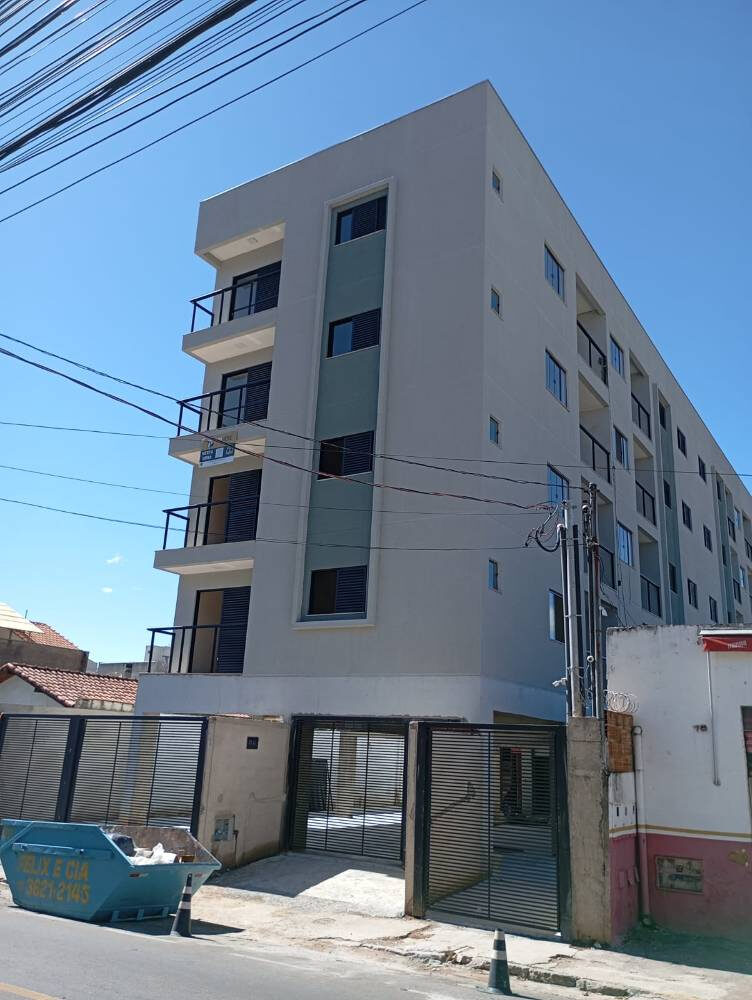 Foto 3 de Apartamento de 80 m² em Morro Chic