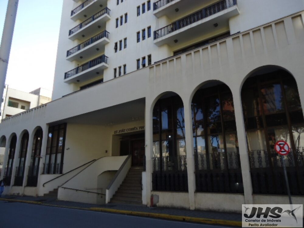 Foto 4 de Apartamento de 1064 m² em Centro