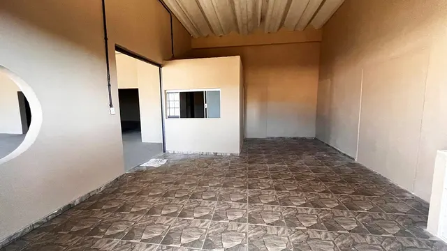 Foto 1 de Galpão de 280 m² em VILA PODDIS para alugar